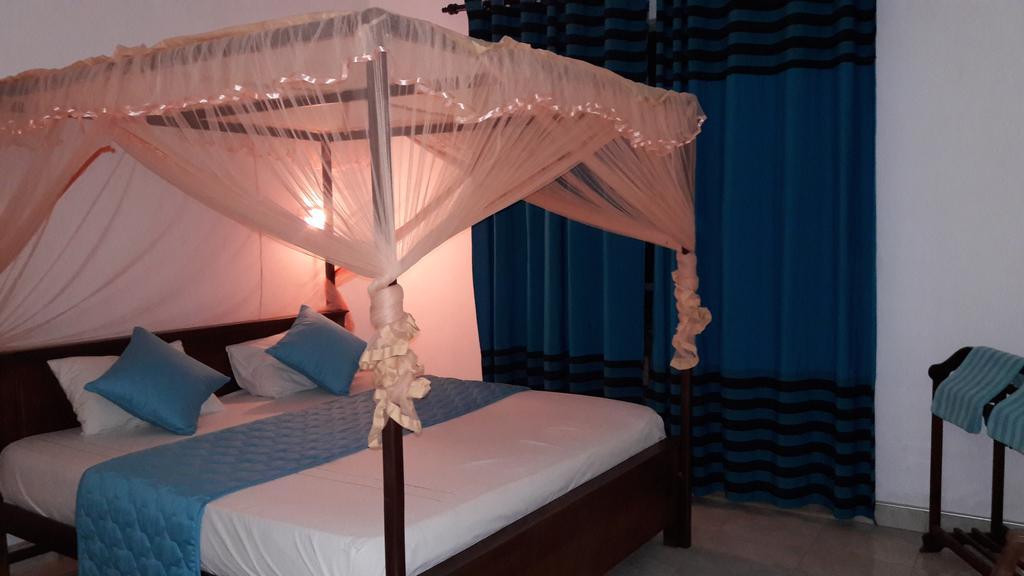 New Rani Inn Negombo Bagian luar foto
