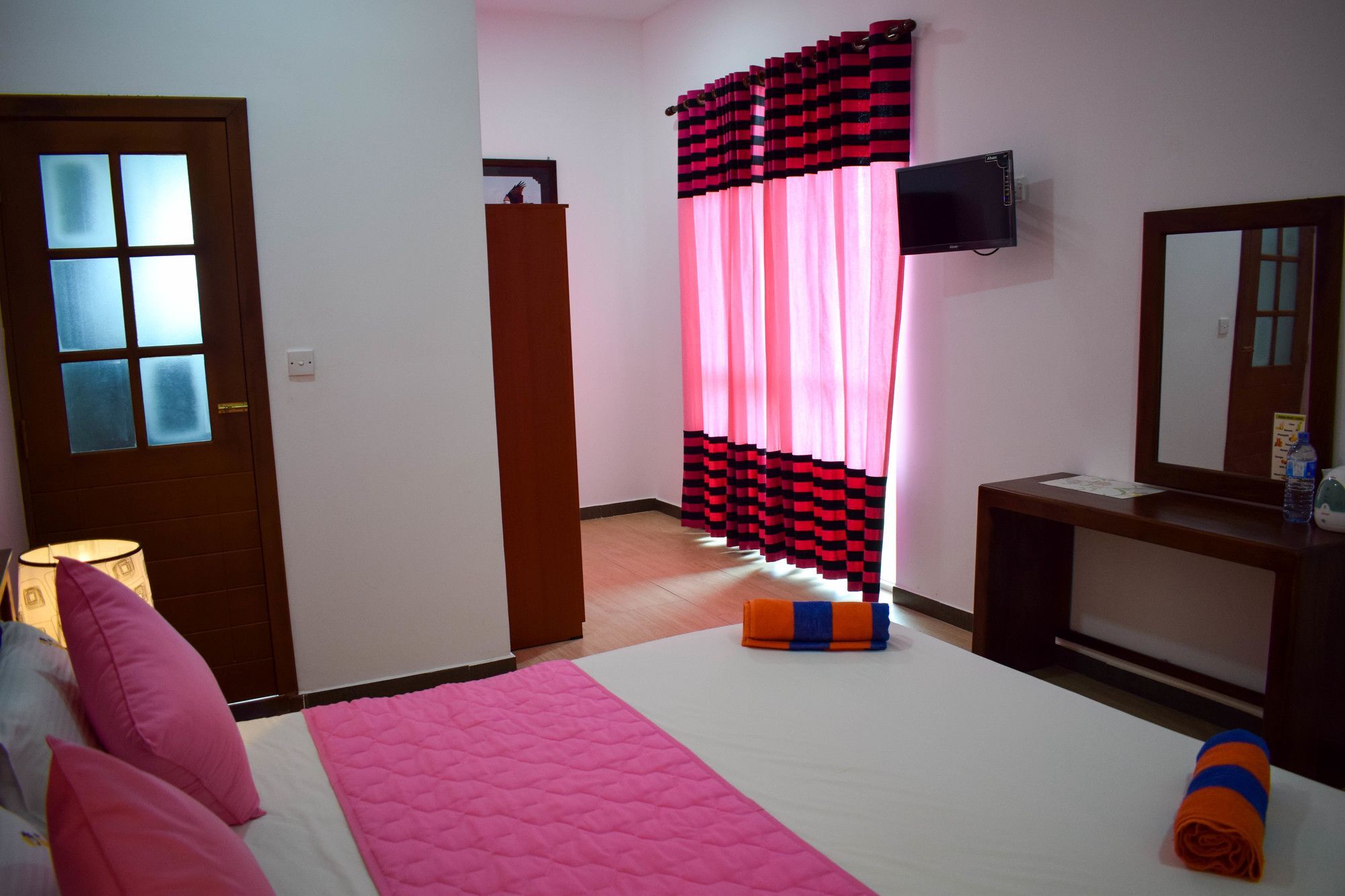 New Rani Inn Negombo Bagian luar foto